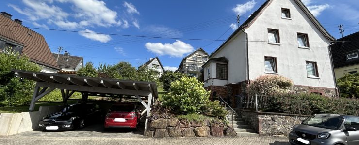 VERKAUFT – Gepflegtes Wohnhaus mit schönem Garten