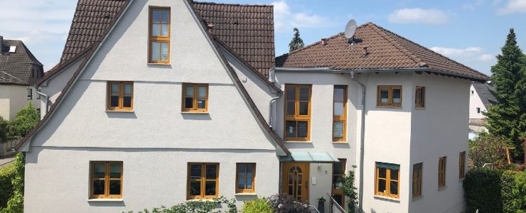 VERKAUFT – Großzügiges, gepflegtes Ein- bis Zweifamilienhaus Ferienwohnung in Bensheim