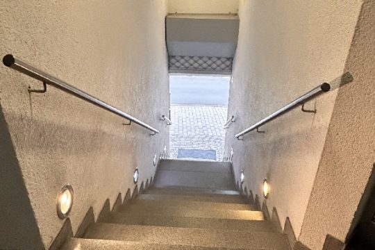 offene Treppe ins OG